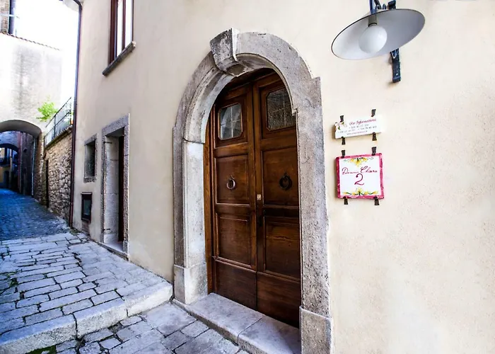 Donna Chiara