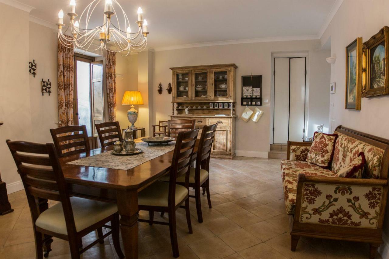 Donna Chiara Bed & Breakfast